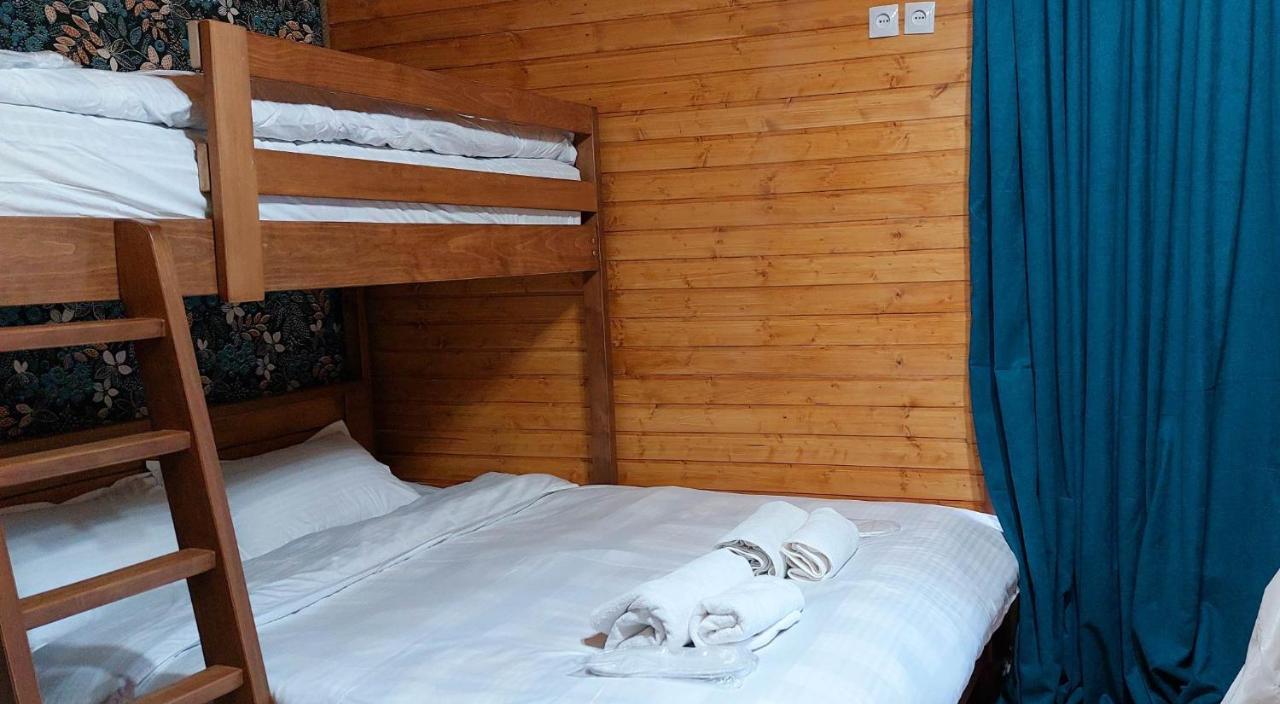 Guesthouse And Cottage Nicolo Kazbegi Extérieur photo
